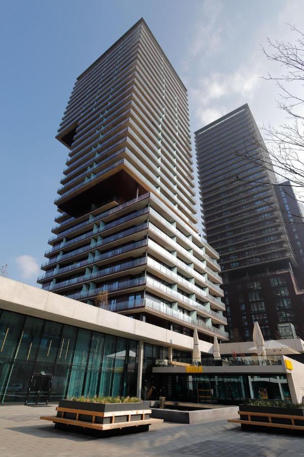 Triiiple Suites Level 21 Mit Balkon Und Tiefgarage فيينا المظهر الخارجي الصورة