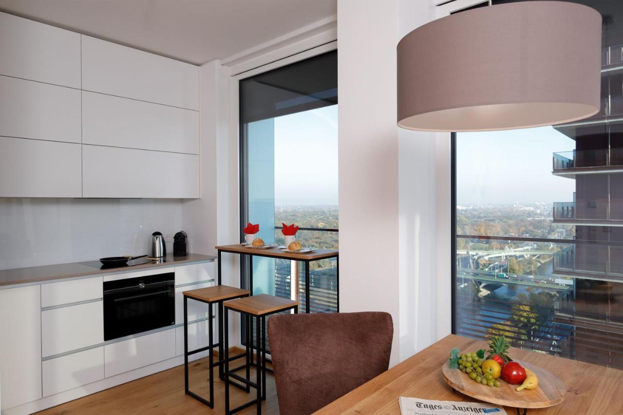 Triiiple Suites Level 21 Mit Balkon Und Tiefgarage فيينا المظهر الخارجي الصورة